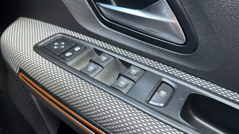 Dacia Sandero Stepway 1.0 TCe Comfort 5dr Petrol Hatchback